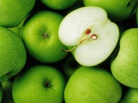 Польша хочет продавать яблоки в США